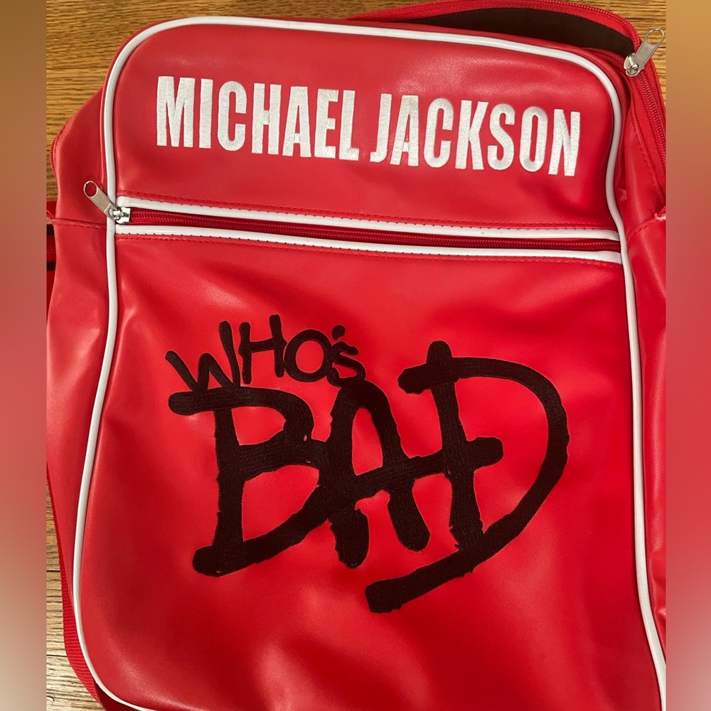 Michael Jackson Bag and memorabilia set